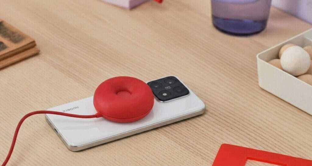 IKEA VASTMARKE: Новое беспроводное зарядное устройство Qi2 с «плюшкой» и
скрытыми функциями