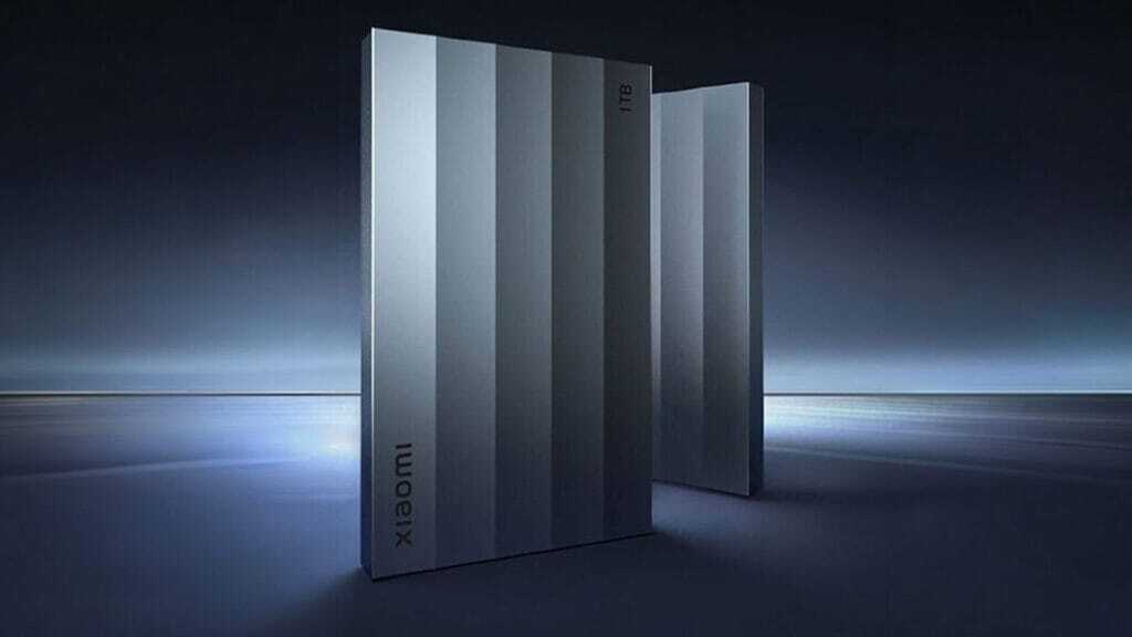 Xiaomi входит в профессиональный рынок накопителей: что значит Smart Storage для
экосистемы HyperOS